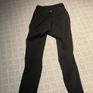 lulu lemon size 2 black leggings